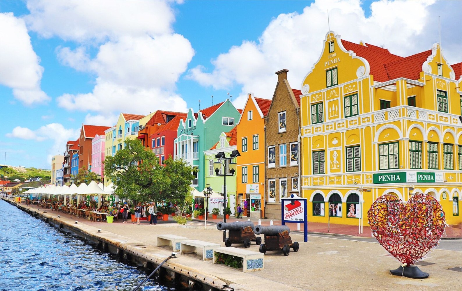 Sandals Curaçao colorful waterfront